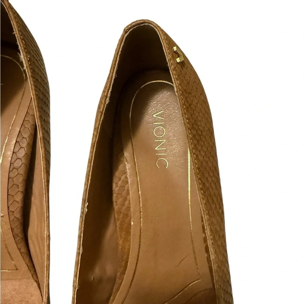 Tory Burch Royal Tan Leather Reva Flats size